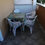 Daire Nana Supetarska Draga