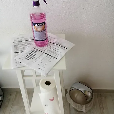 Nana Apartman