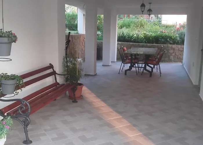 Nana Appartement Supetarska Draga