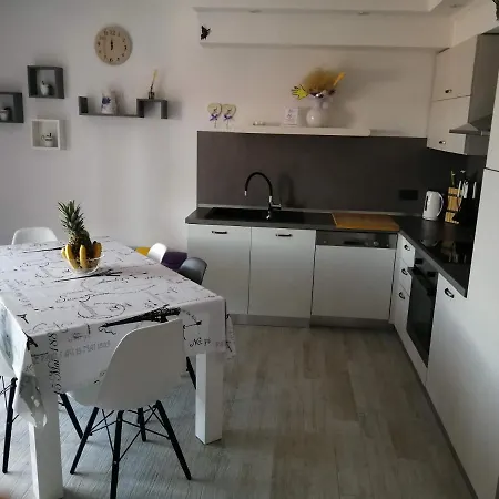 Apartment Nana Supetarska Draga