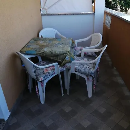 Apartment Nana Supetarska Draga