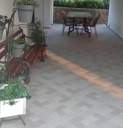 Apartment Nana *